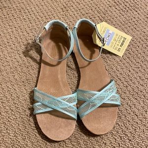 Toms Sandals sz 9.5 Aqua NWT